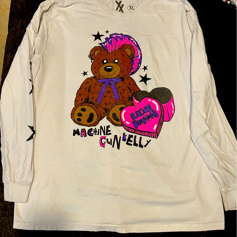 !!SOLD!! *LIMITED EDITION* Machine Gun Kelly Bloody Valentine Longsleeve Tee
